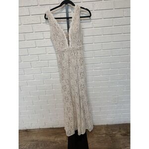 DB Studio Ivory Lace Plunge V Neck Wedding Dress Sheath Bridal Gown Sz 6 Boho